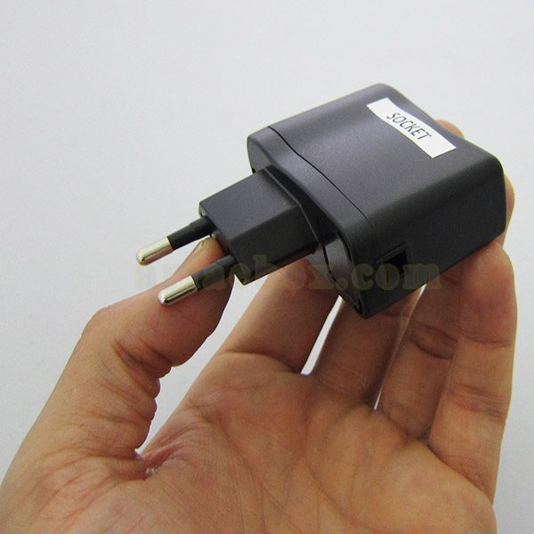 نمای سه بعدی سوکت شارژر موبایل socket m