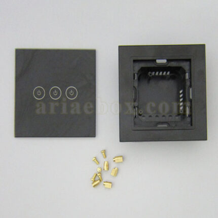 نمای روبرو کلید لمسی S904-A2P3