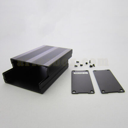 نمای باز جعبه آلومینیومی تقویت کننده الکترونیکی ABL410-A2