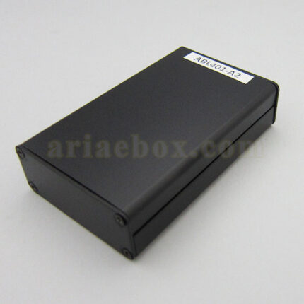 نمای سه بعدی جعبه پروفیل آلومینیومی الکترونیکی مشکی ABL401-A2