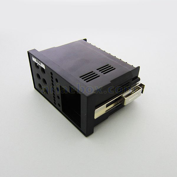 جعبه نمایشگردار الکترونیکی پنلی مدل 4968