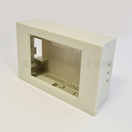 جعبه پلاستیکی نمایشگر 3.9 اینچ مدل 44-27 با ابعاد 41×83×130
